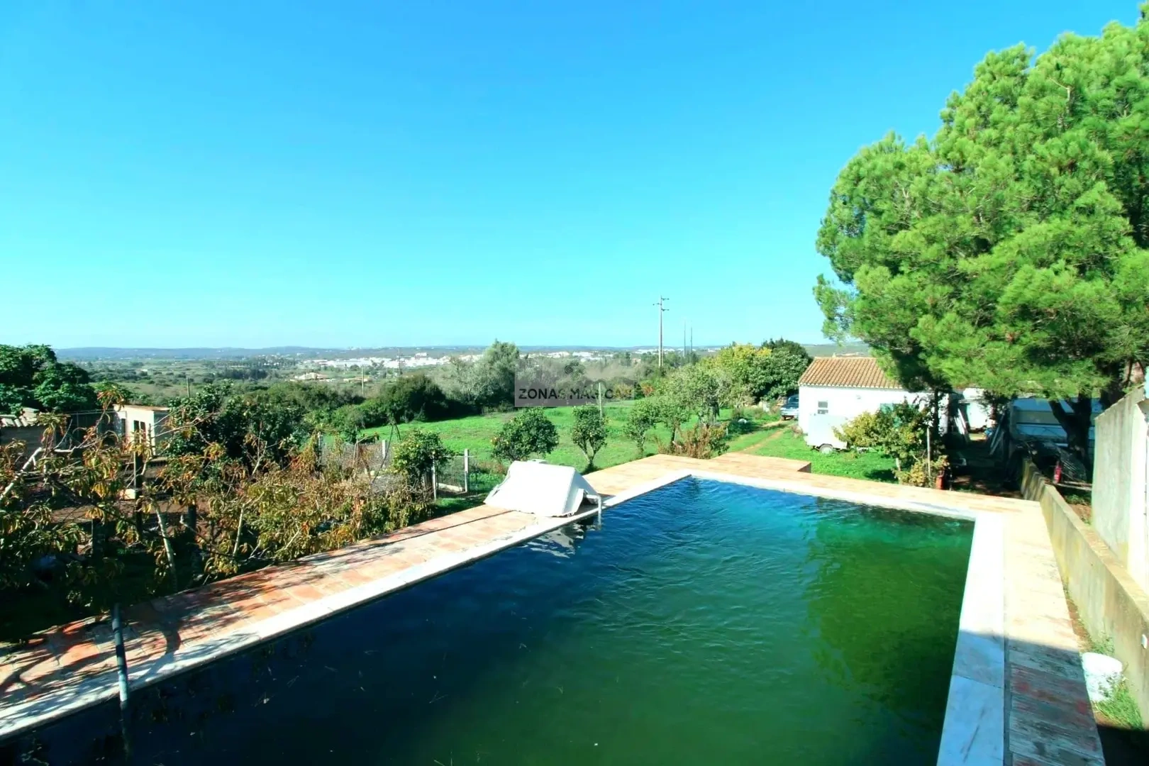 1 - venta propiedad praia da luz algarve portugal
