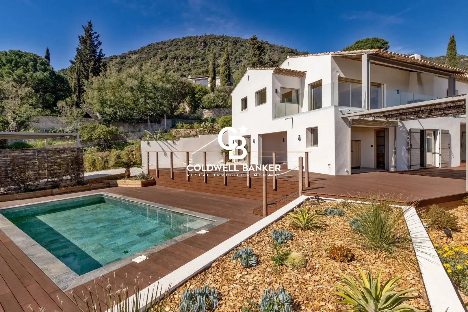 2 - venta casa vista al mar cavalaire-sur-mer var francia