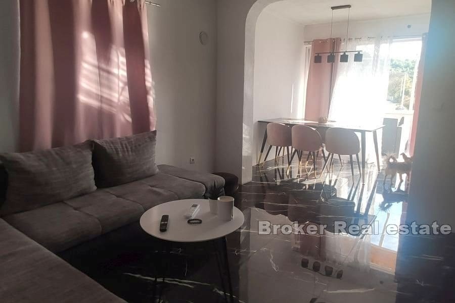 2 - venta casa a pie de playa marina split-dalmacia croacia