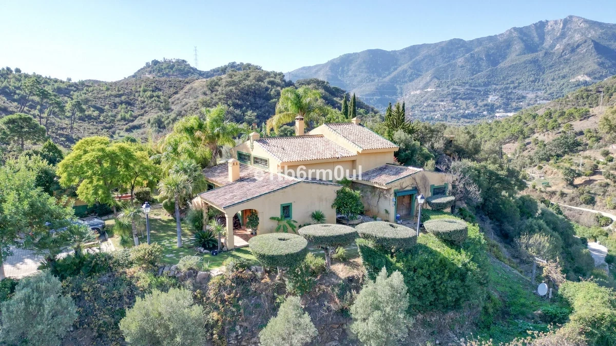 2 - venta casa ojen andalucía españa