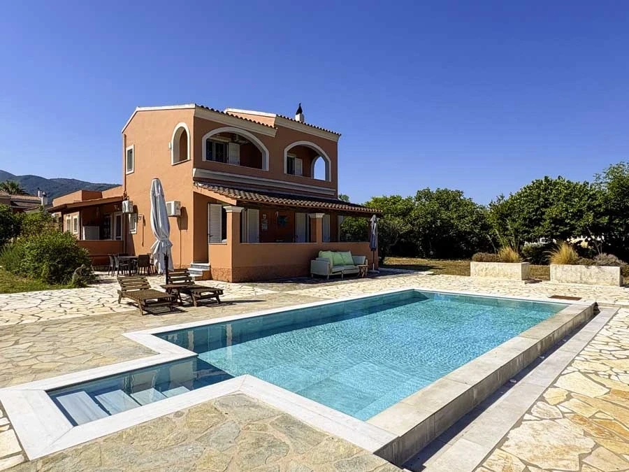 1 - vente villa vue mer acharavi îles ioniennes grèce