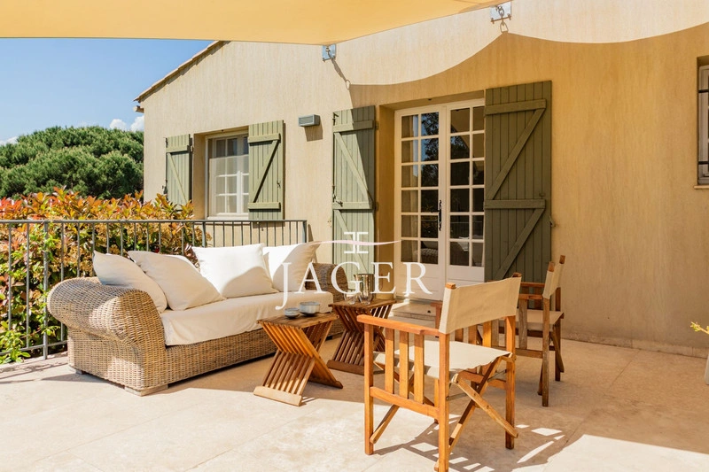 2 - venta casa grimaud var francia