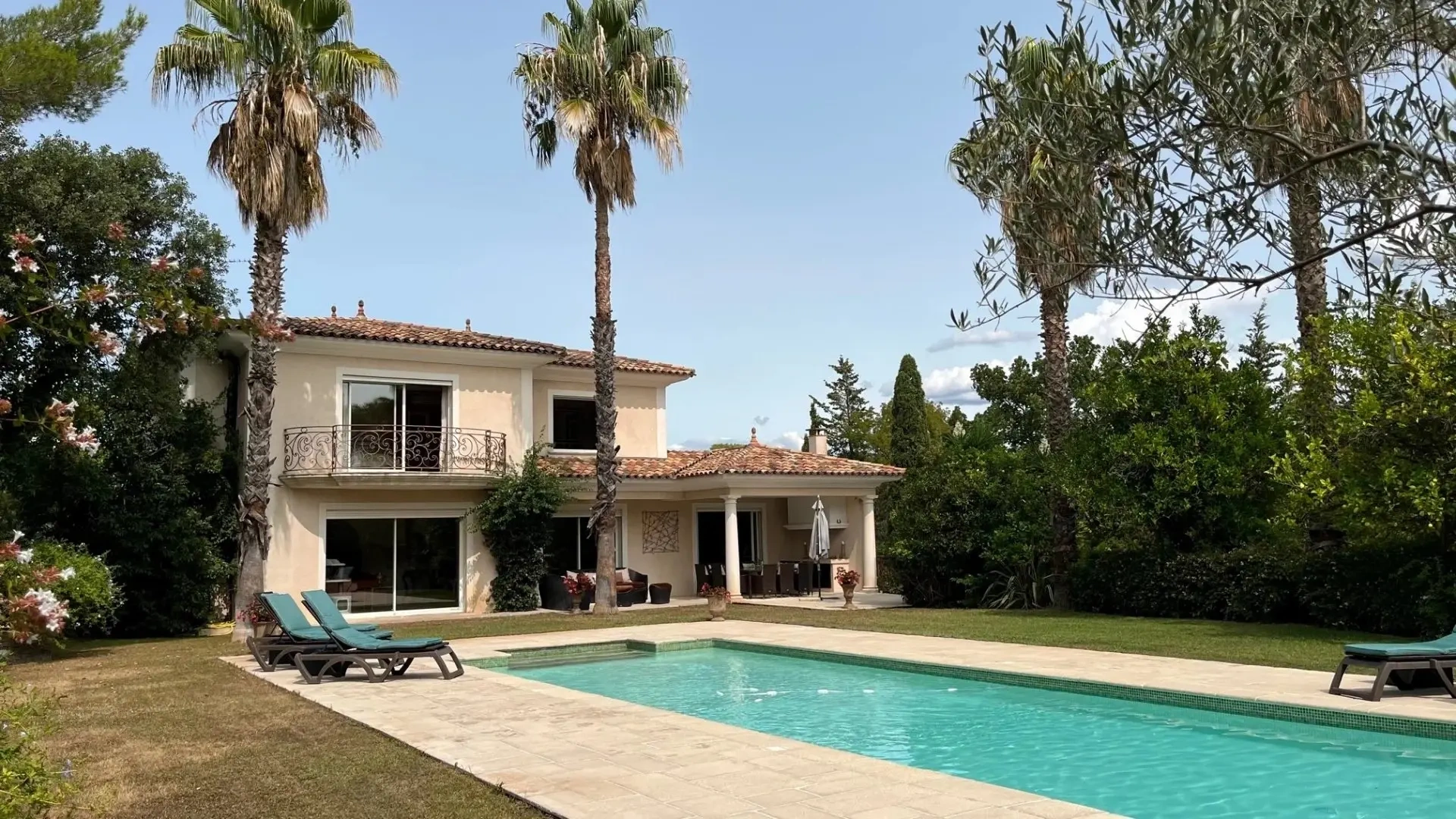 2 - продажа villa сен-рафаэль вар франция