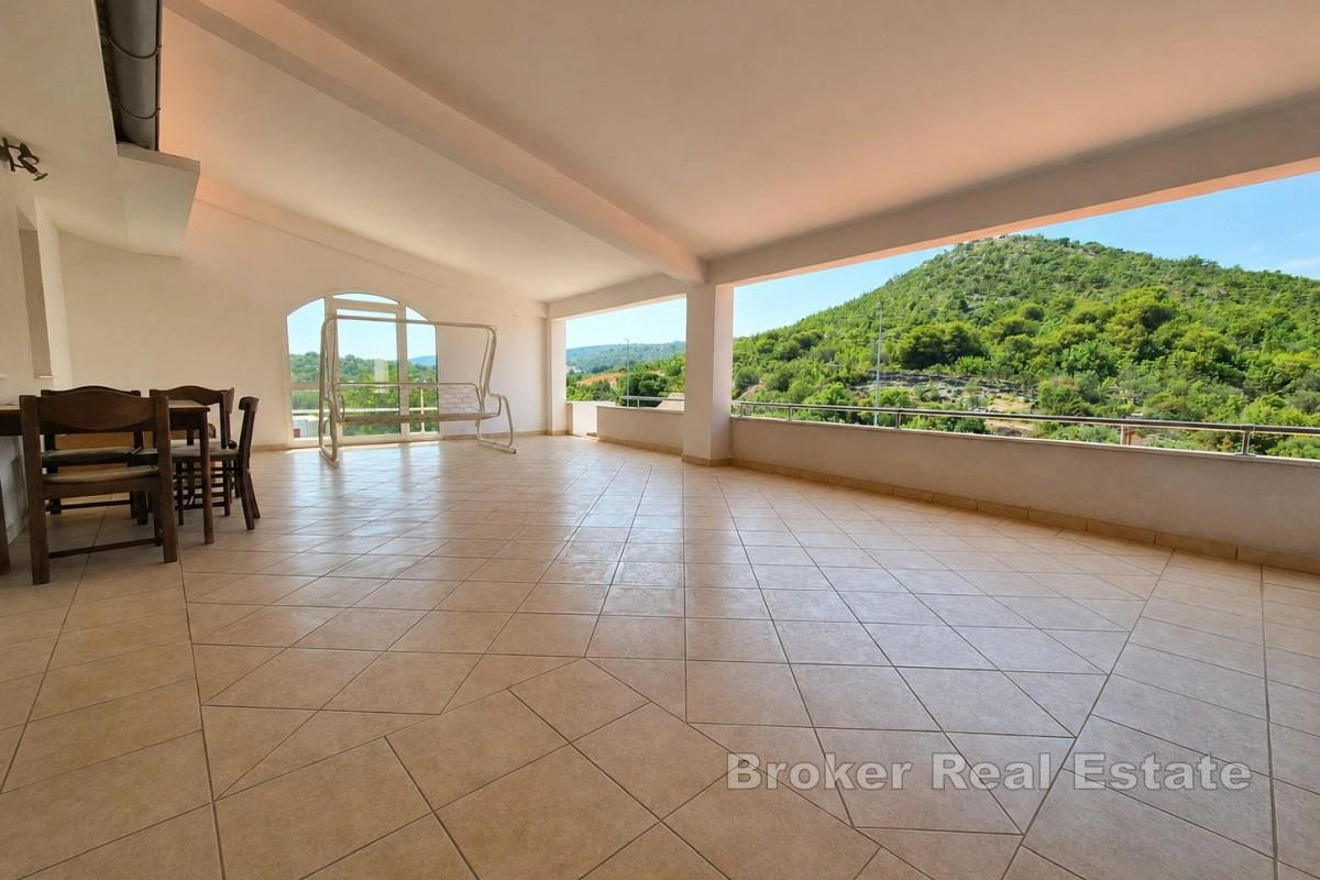 1 - venta casa a pie de playa rogoznica šibenik-knin croacia