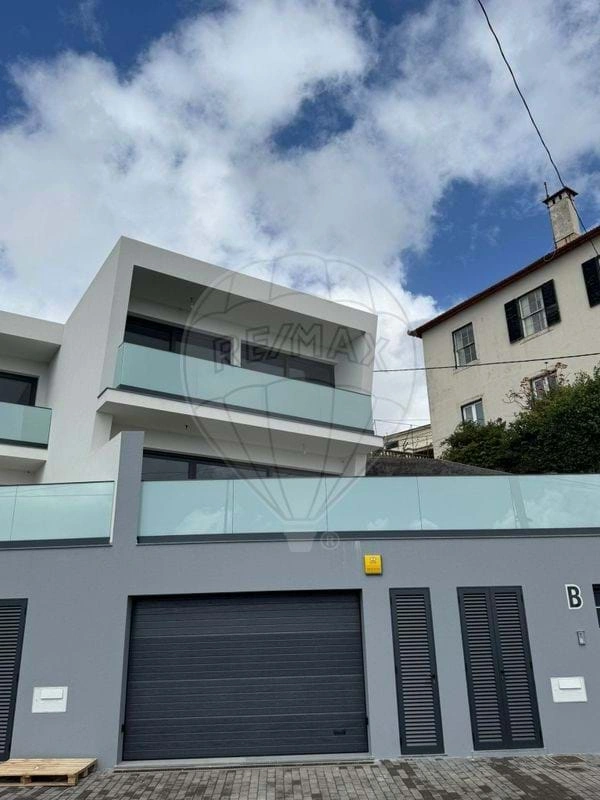 1 - verkoop huis funchal madeira portugal