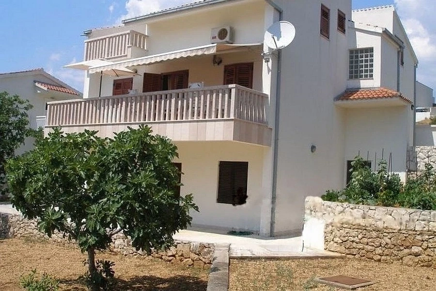 2 - verkoop huis uitzicht op zee ciovo split-dalmatia kroatië