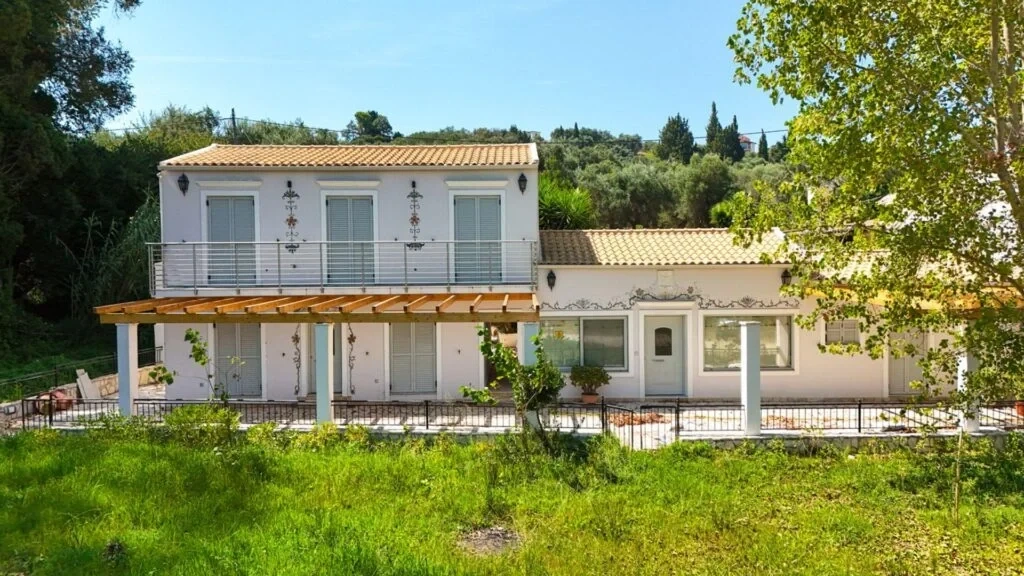 1 - venta villa frente al mar astrakerí islas jónicas grecia