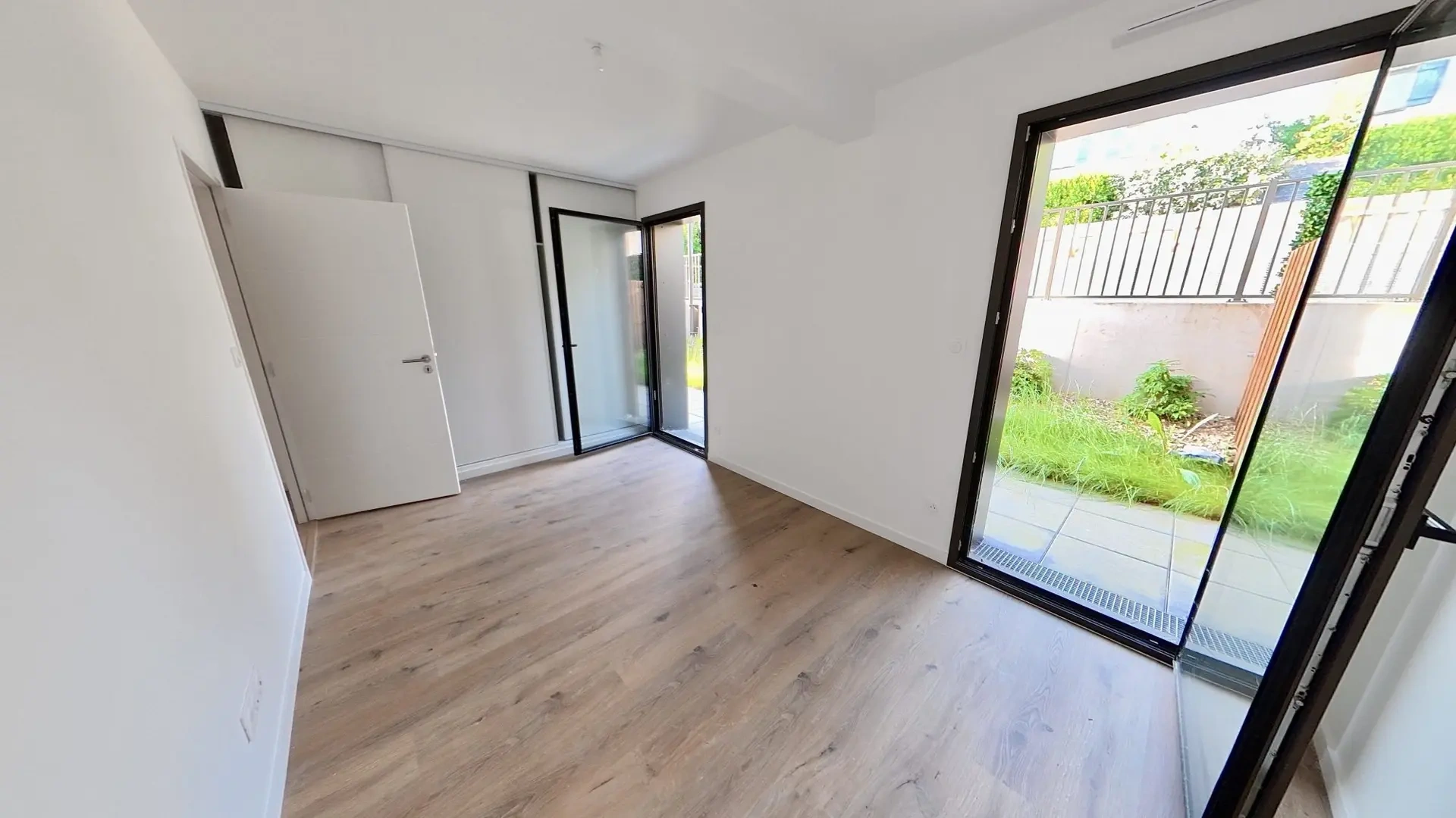 2 - apartment for sale in pléneuf-val-andré côtes-d'armor - bretagne france