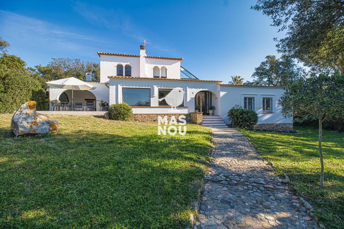 1 - aluguer sazonal villa castell-platja d'aro - costa brava  catalunha espanha