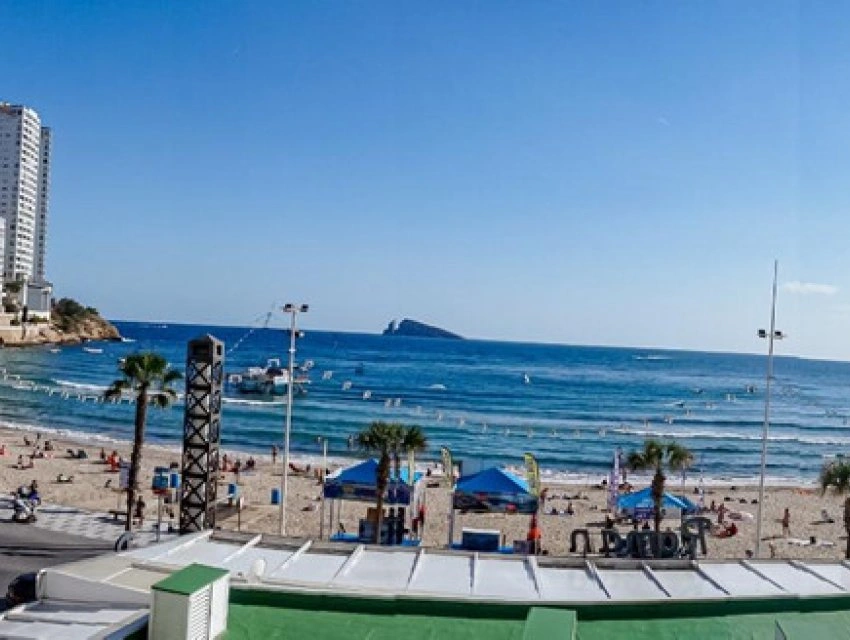 1 - vente appartement pieds dans l'eau benidorm - costa blanca communauté valencienne espagne