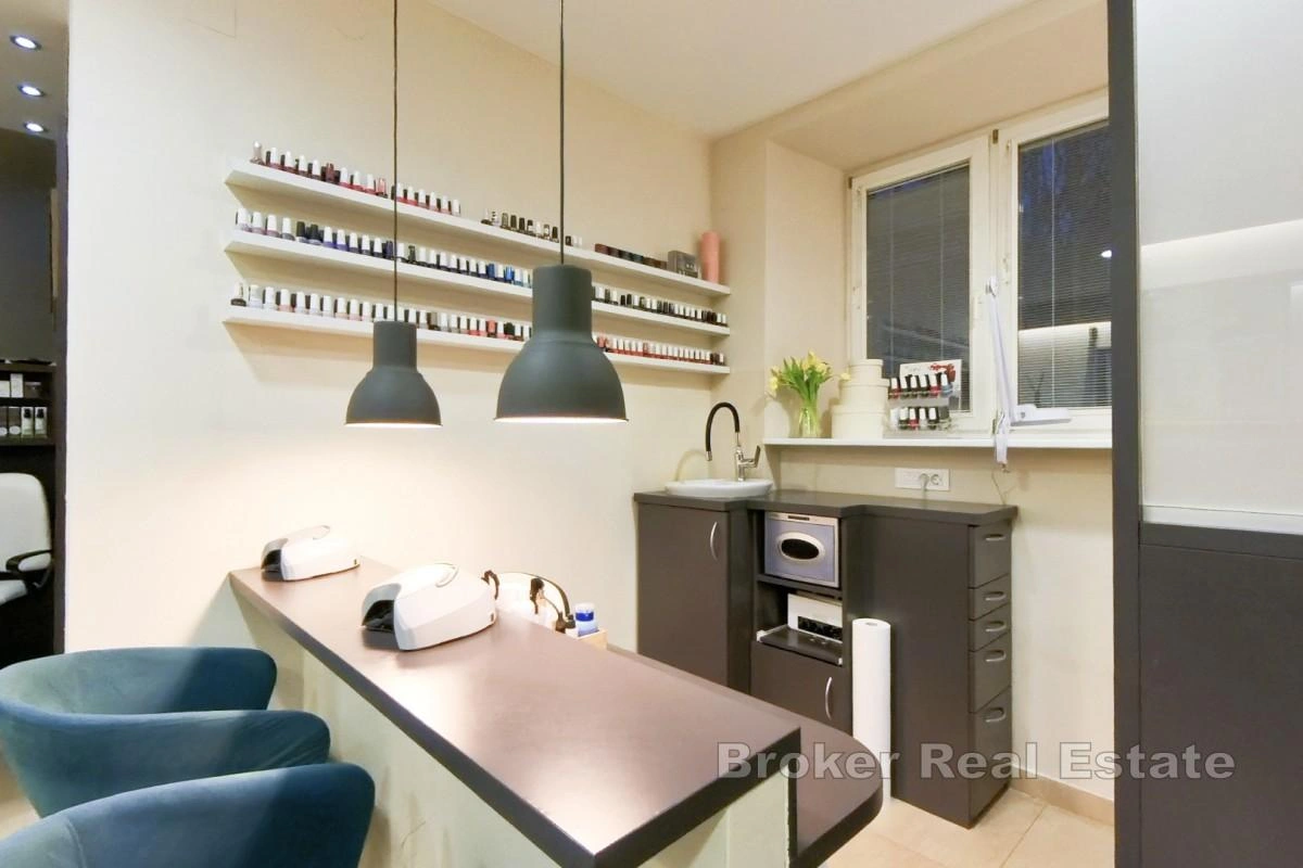 2 - vente commerce zagreb non cotier croatie