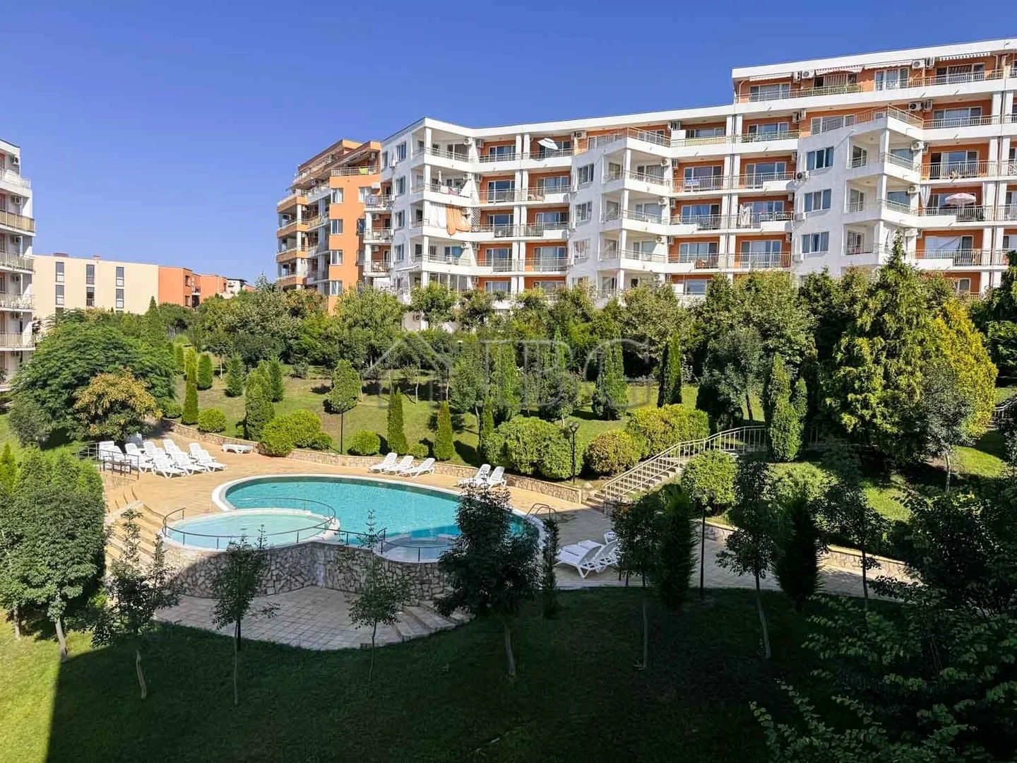1 - verkauf wohnung direkt am wasser sveti vlas burgas bulgarien