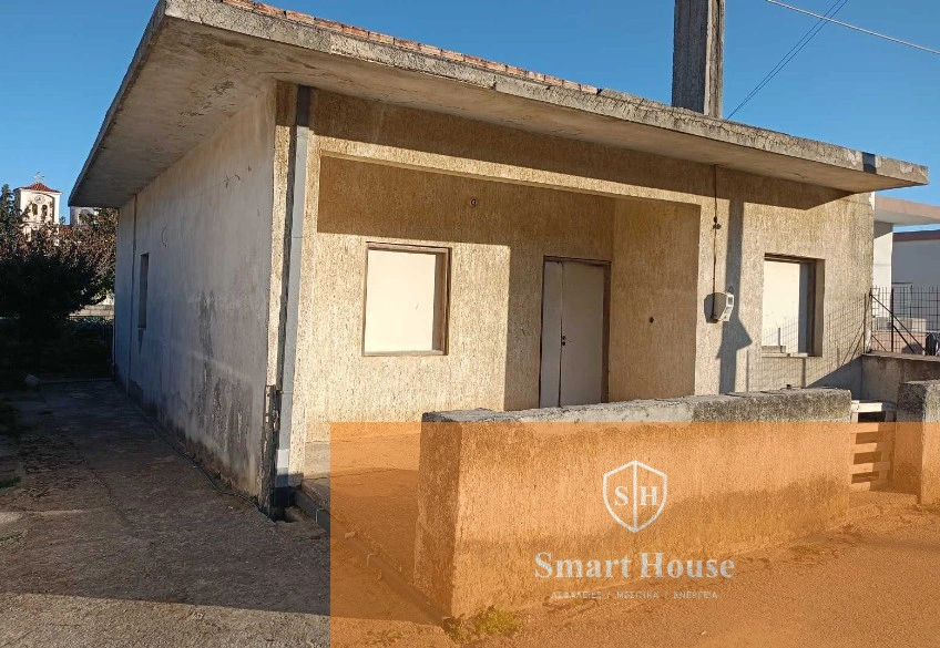 2 - vendita casa agía varvára creta grecia