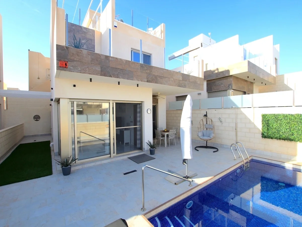 1 - verkoop huis villamartin valencian community spanje
