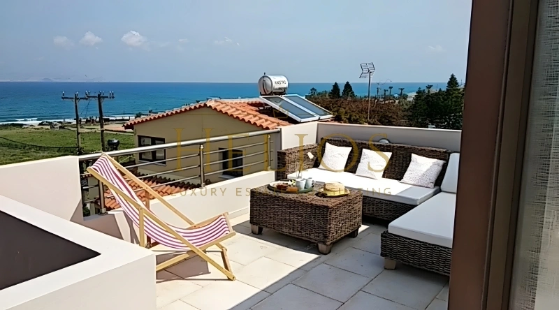 2 - vente maison plage à pied karteros crète grèce