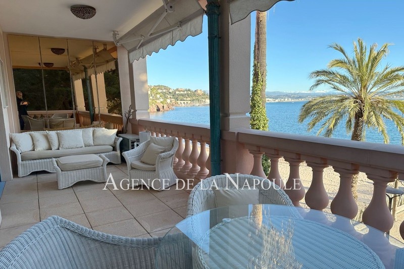 1 - verkauf wohnung direkt am wasser théoule-sur-mer alpes-maritimes frankreich