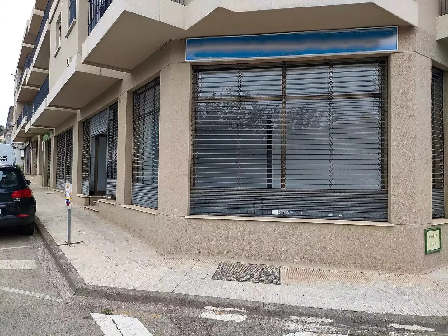 2 - venda espaço comercial la bisbal d'emporda catalunha espanha