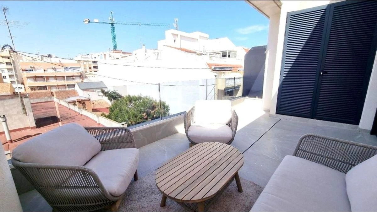 2 - venda apartamento a praia ao pé torrevieja - costa blanca comunidade valenciana espanha