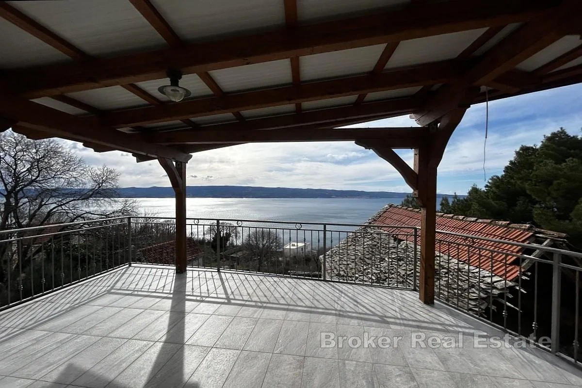 2 - venta casa vista al mar omiš split-dalmacia croacia