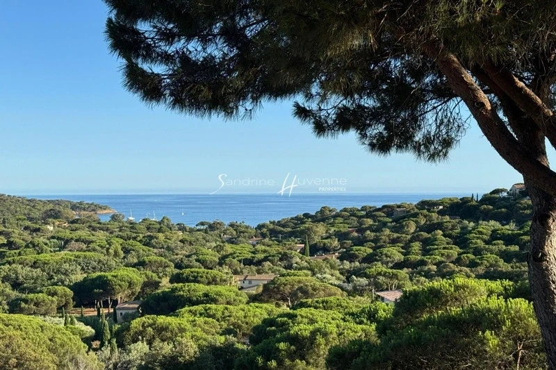 1 - sea view apartment for sale in la croix-valmer var france