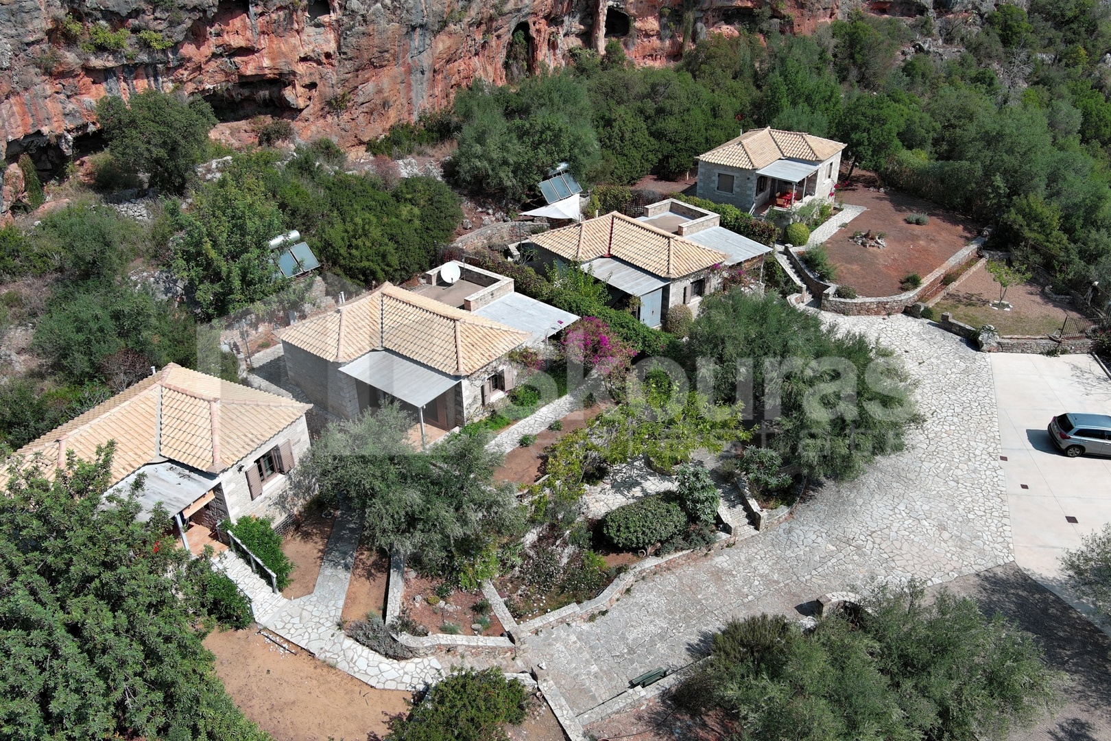 1 - venda casa vista de mar kardamili peloponeso grécia