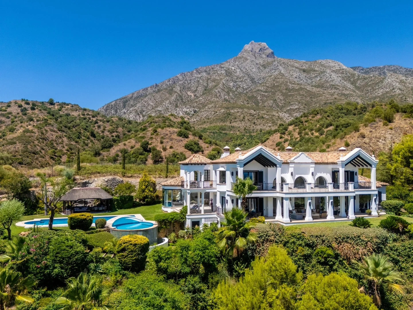 1 - sea view villa for sale in marbella - costa del sol andalusia spain