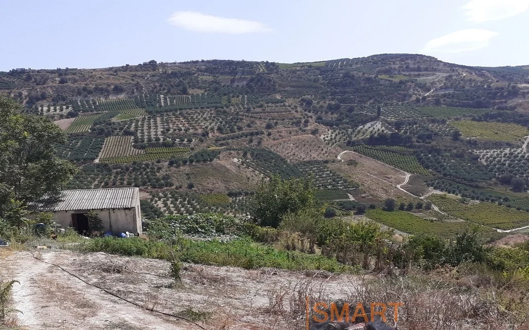 2 - vendita terreno dafnés creta grecia