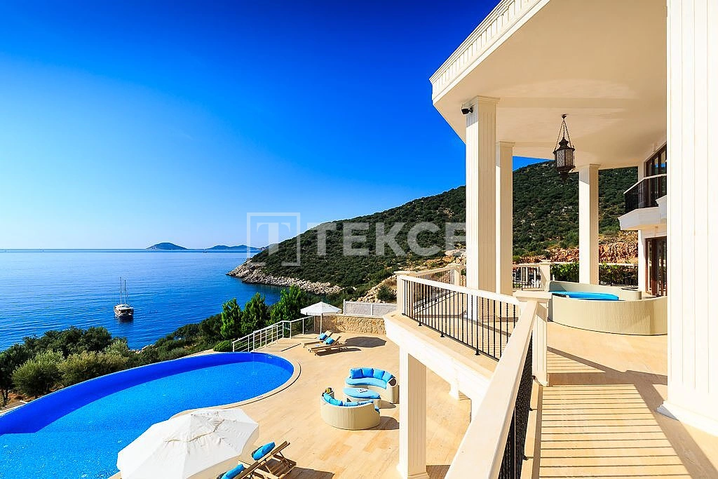 2 - vente maison pieds dans l'eau kas antalya turquie