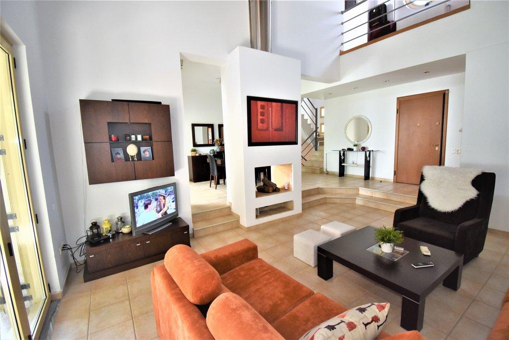 2 - vendita casa fronte mare loutraki-perachora peloponneso grecia