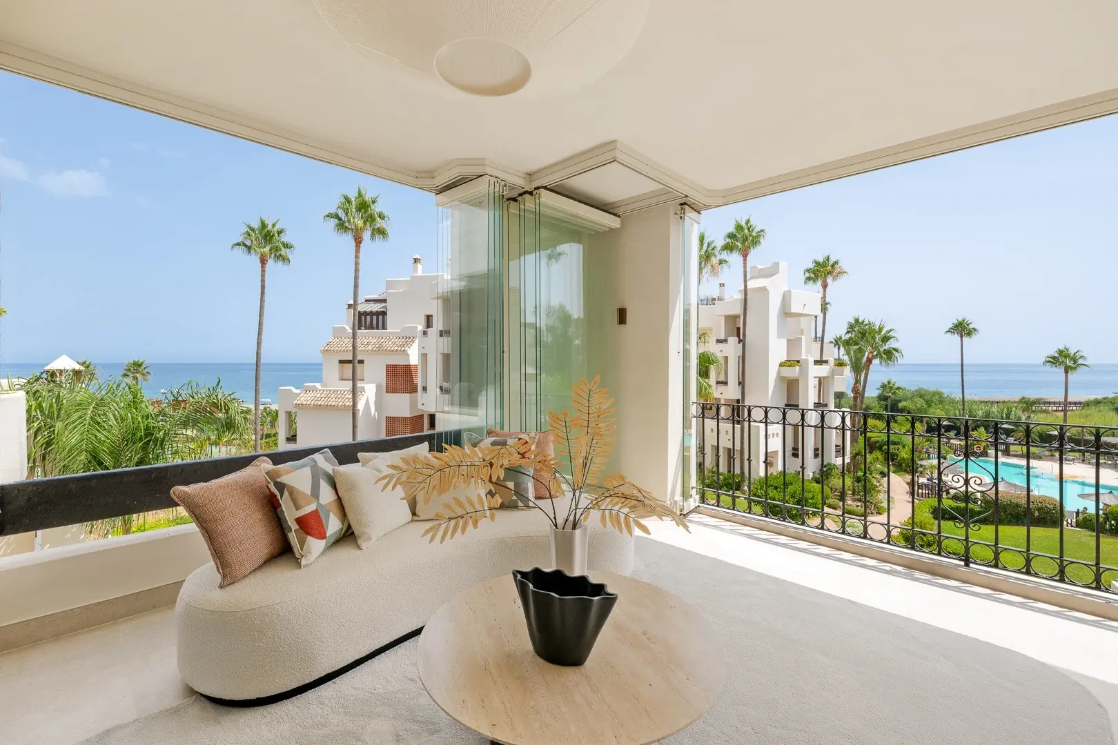 1 - продажа квартира ноги в воде estepona - costa del sol андалусия испания