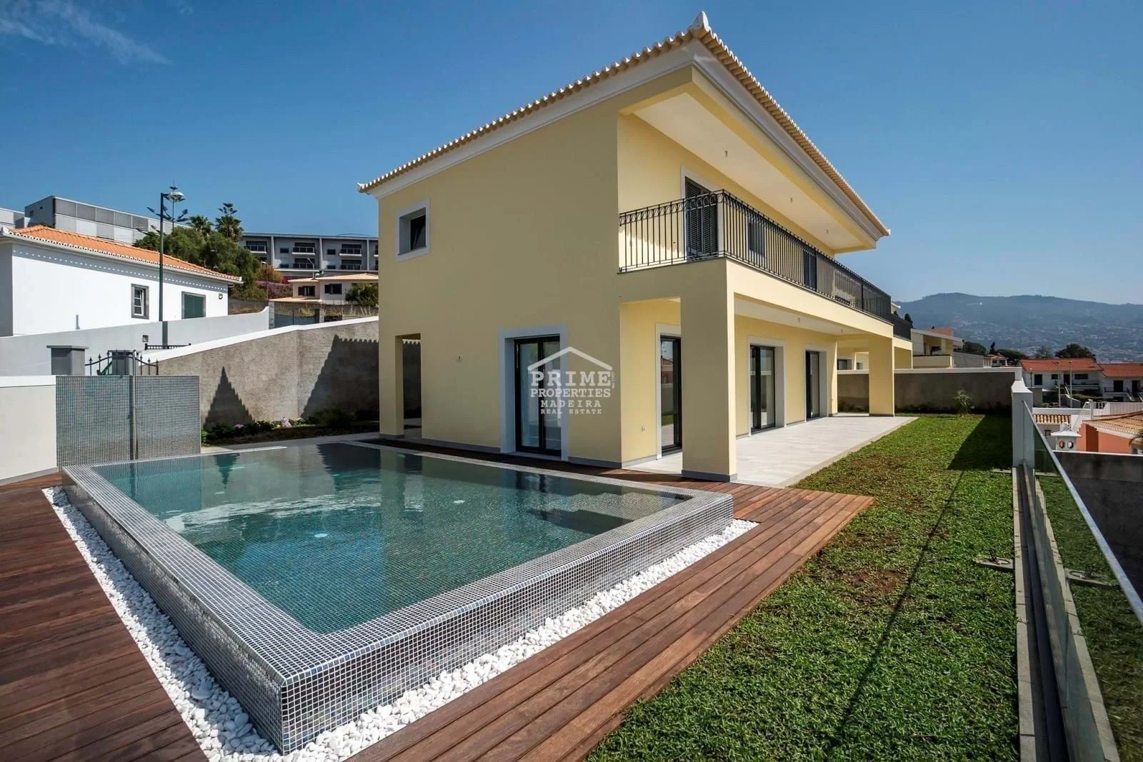 1 - vendita casa vista mare funchal madera portogallo
