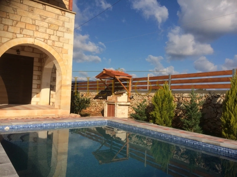 2 - vendita casa néo chorió creta grecia
