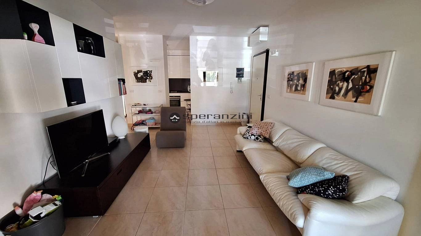 1 - venda apartamento fano marcas itália