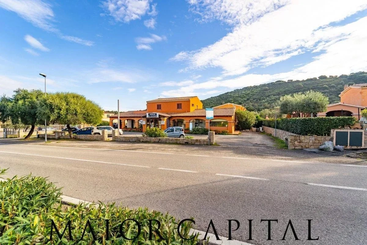 2 - vente commerce san teodoro sardaigne italie