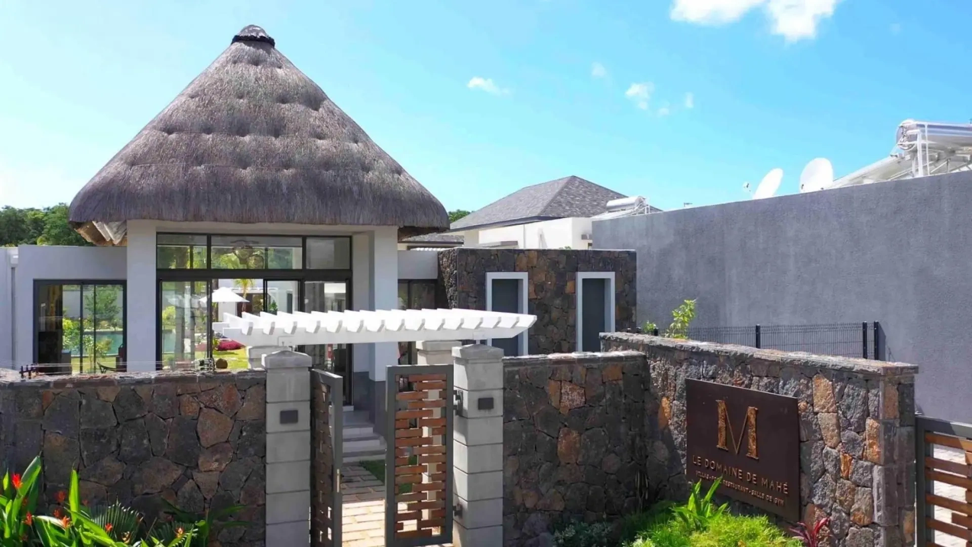2 - villa for sale in grand baie rivière du rempart mauritius