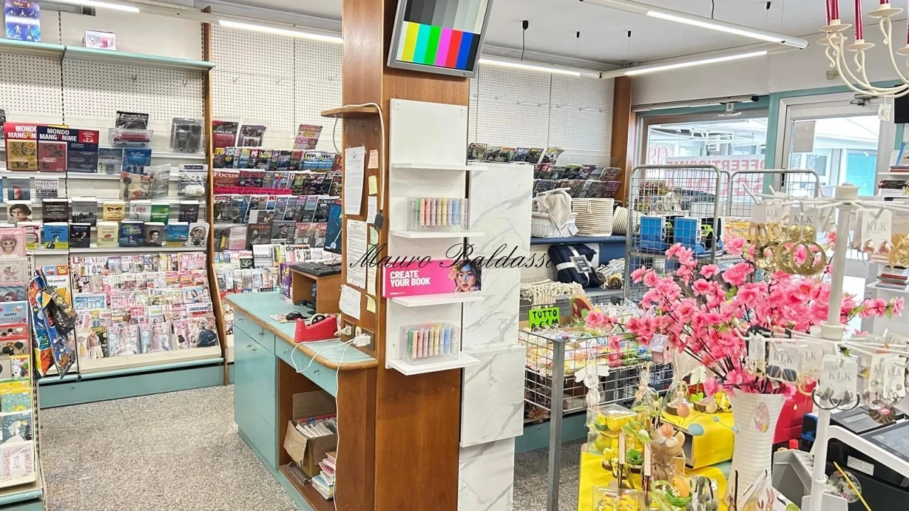 2 - venta comercio giavera del montello véneto italia