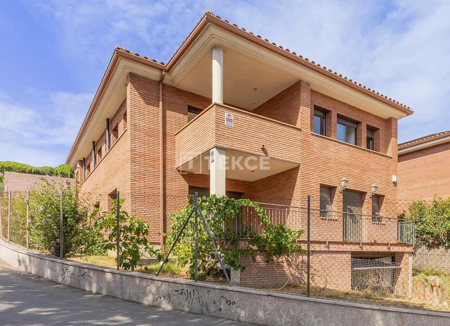 2 - venta villa a pie de playa mataro cataluña españa
