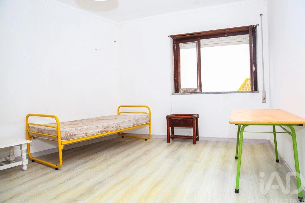 2 - apartment for sale in torres vedras centro region portugal