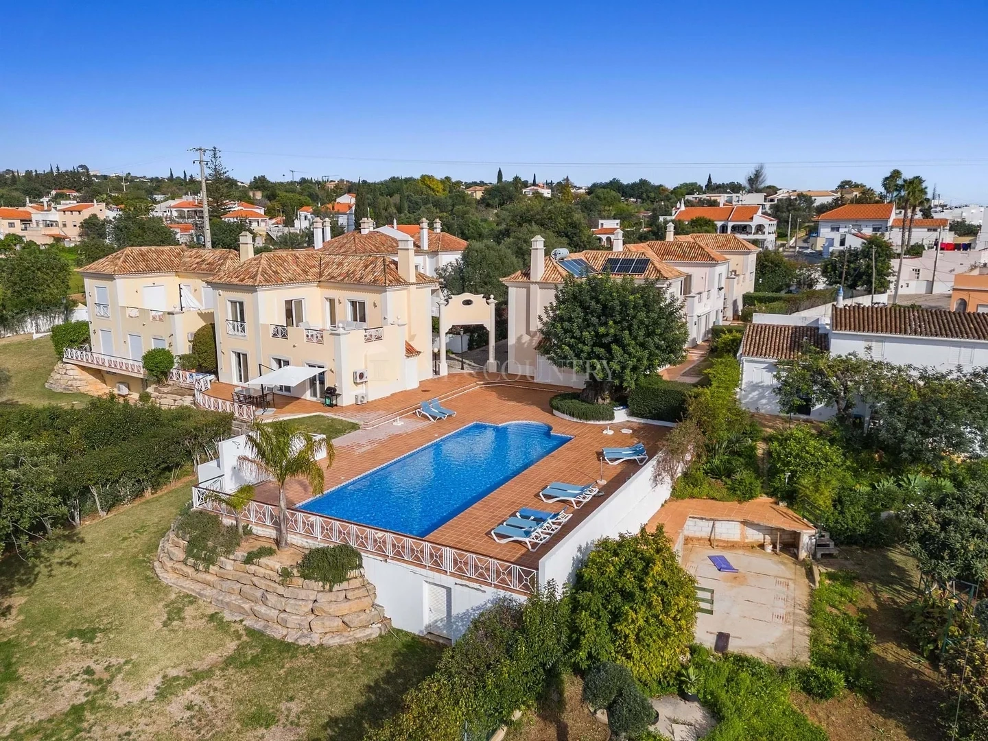 2 - house for sale in almancil algarve portugal