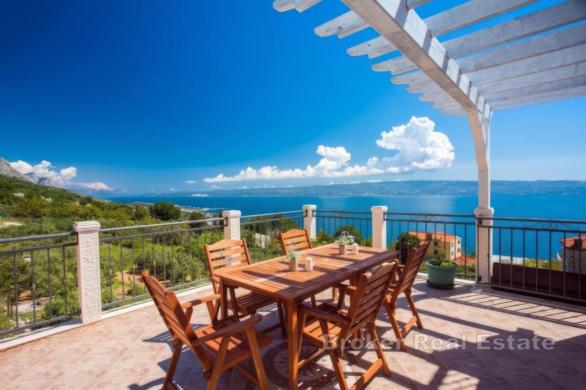 2 - venta casa vista al mar omiš split-dalmacia croacia