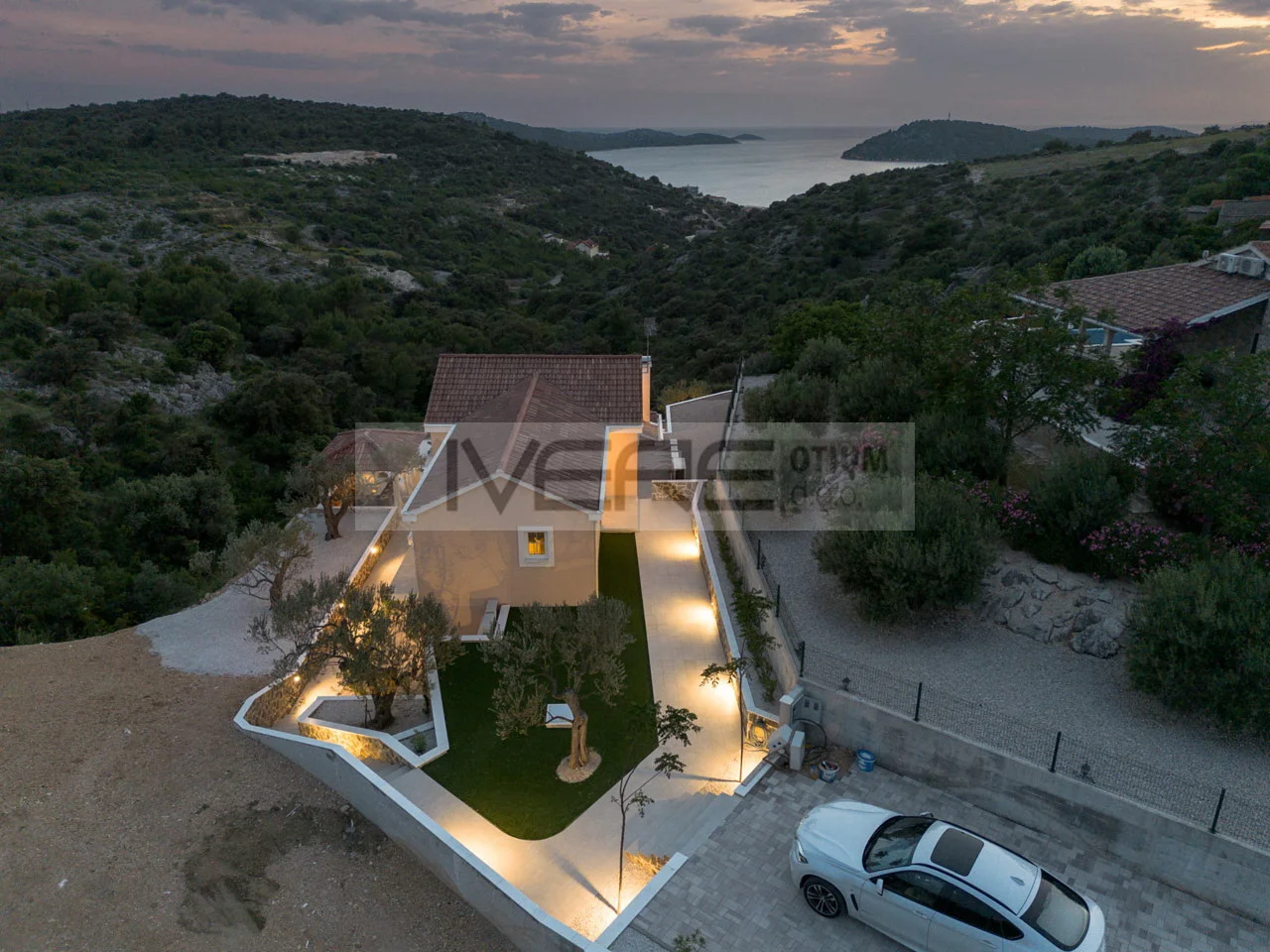 2 - venta propiedad vista al mar rogoznica šibenik-knin croacia
