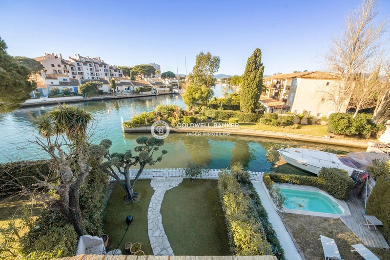 1 - vente maison plage à pied port grimaud var france