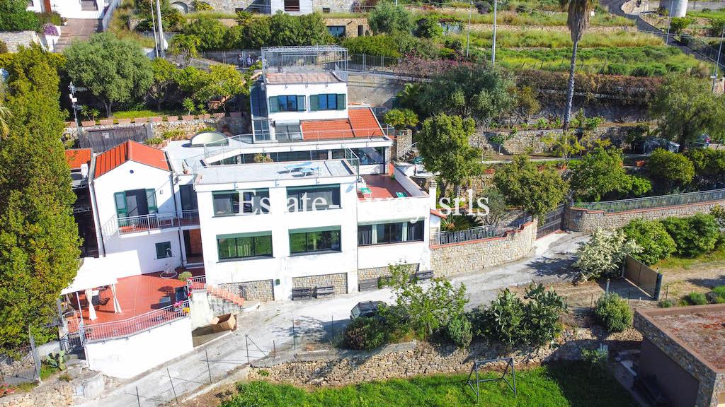 1 - venda casa vista de mar ospedaletti liguria itália