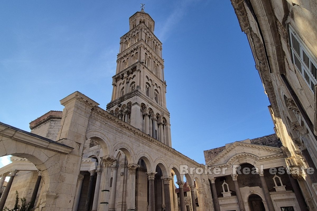 1 - venta comercio a pie de playa split split-dalmacia croacia