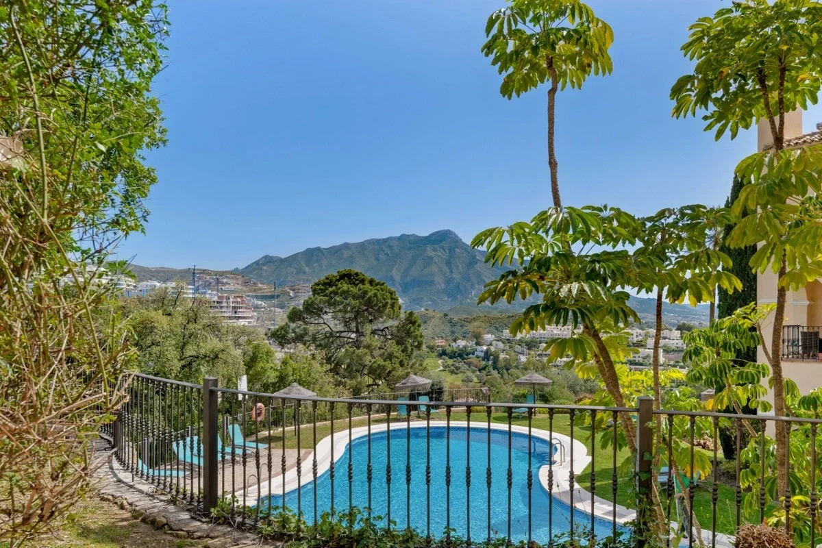 2 - продажа квартира вид моря benahavis - costa del sol андалусия испания