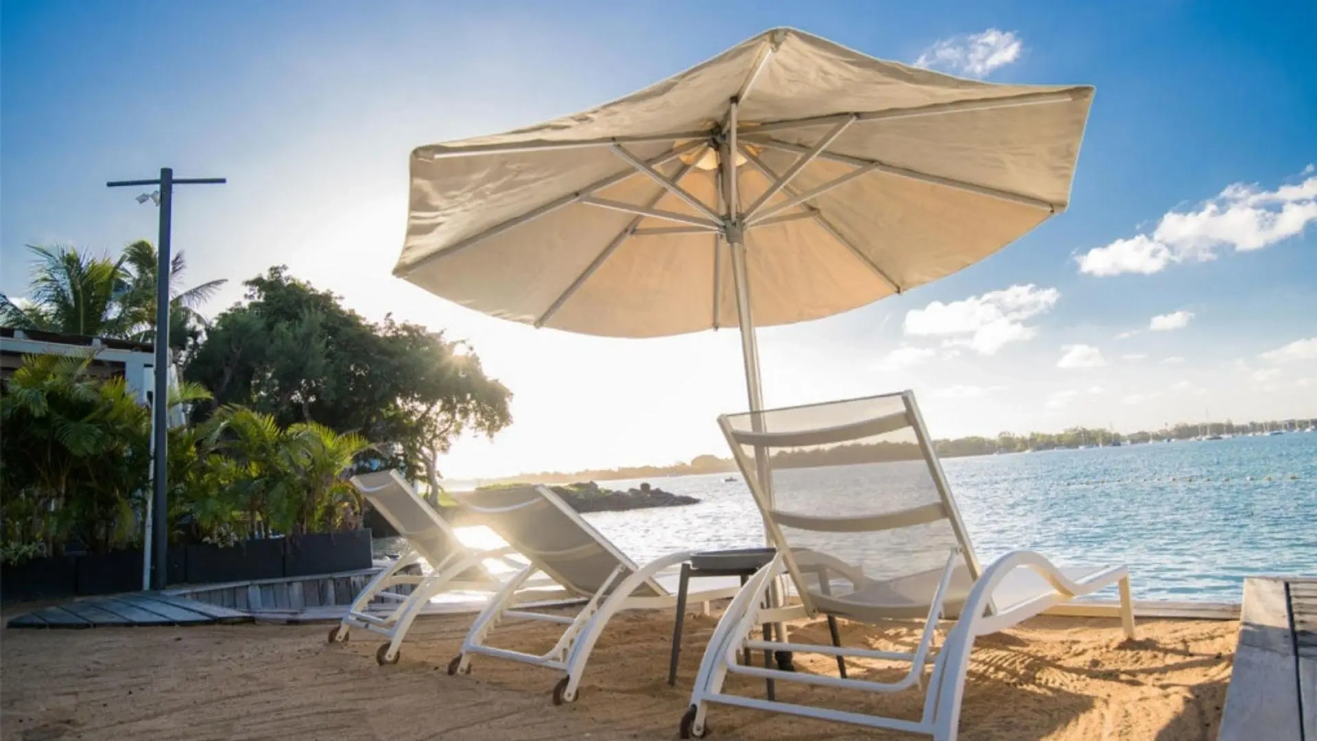 1 - waterfront business for sale in grand baie rivière du rempart mauritius