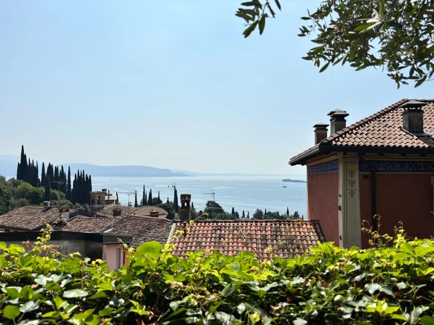 2 - vente appartement gardone riviera lombardie italie