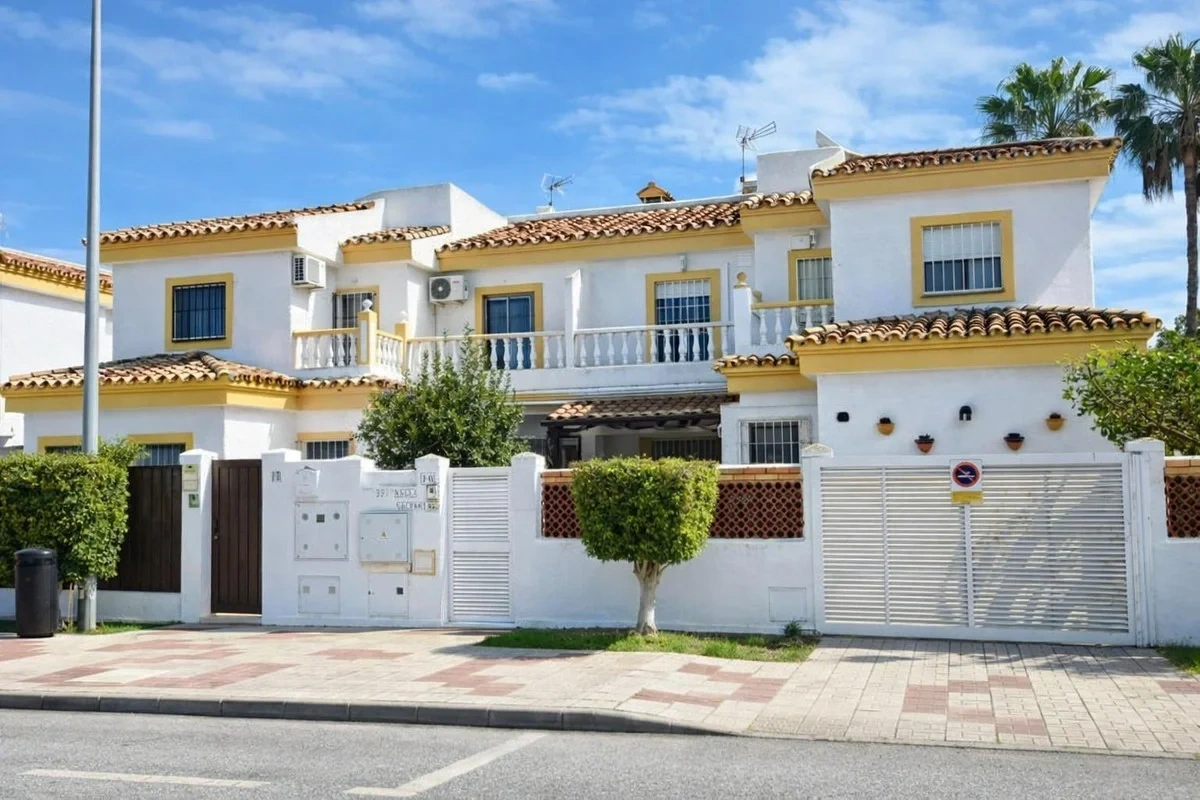 1 - verkoop huis strand to voet malaga  andalusië spanje