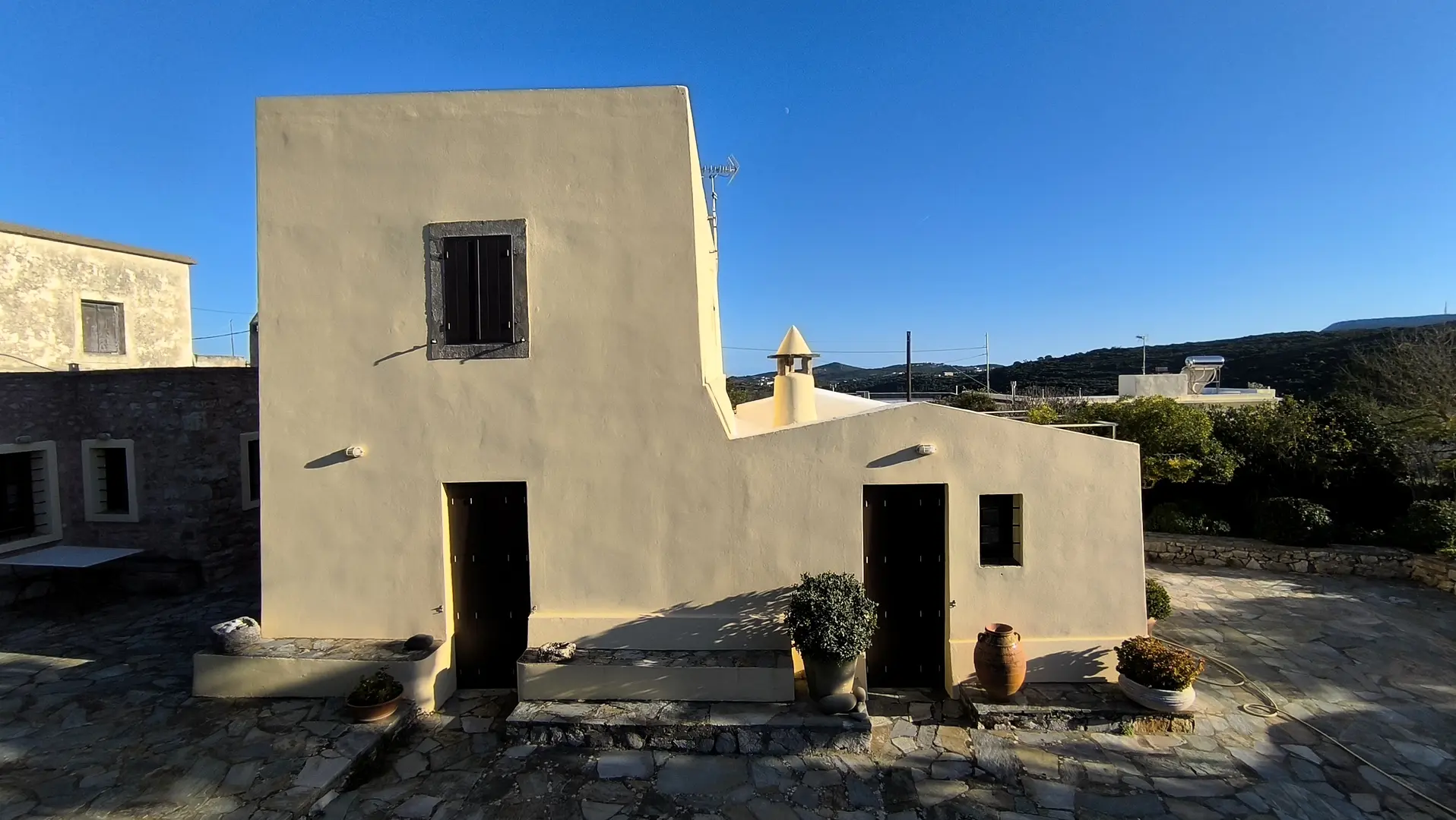2 - waterfront house for sale in keramoto attica greece