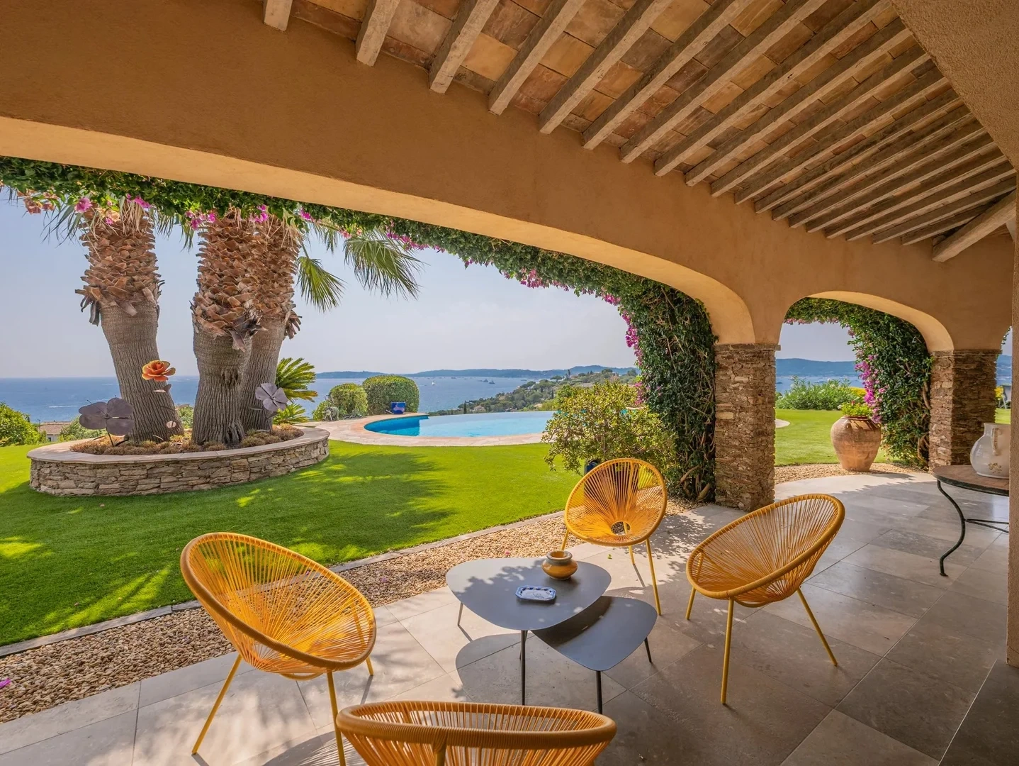 2 - sea view house for sale in sainte-maxime var france
